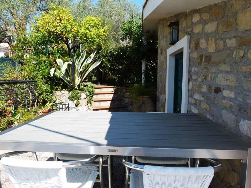 Villa Un Posto Al Sole Diano San Pietro Exterior foto